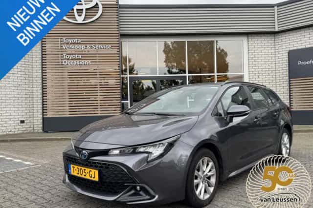 Toyota Corolla (2023) thumbnail 1