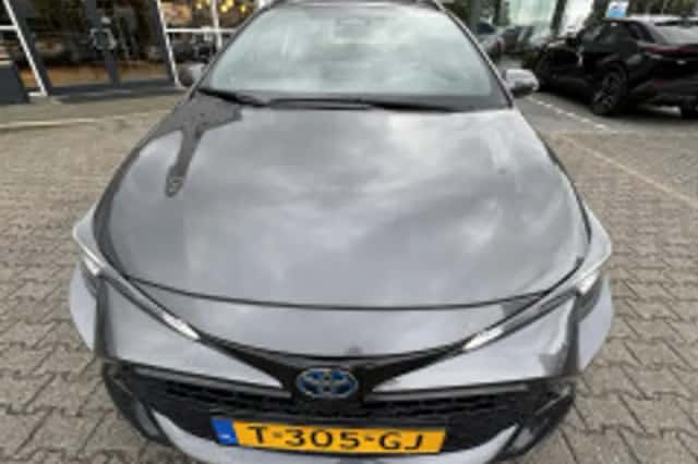 Toyota Corolla (2023) thumbnail 6