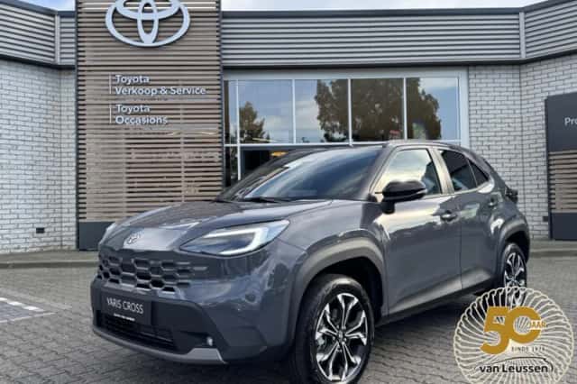 Toyota Yaris Cross (2026) thumbnail 1