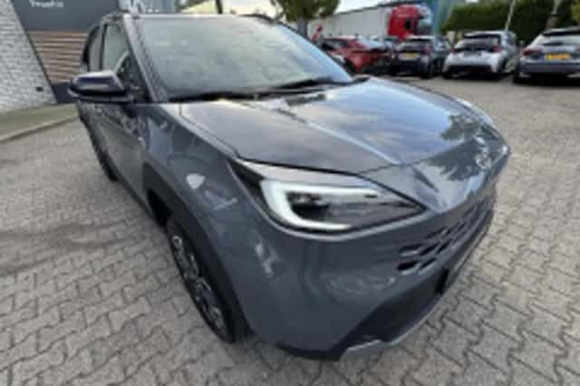 Toyota Yaris Cross (2026) thumbnail 5