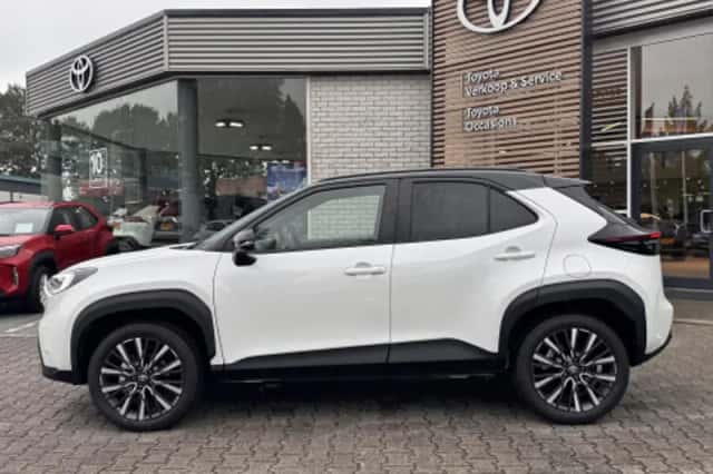 Toyota Yaris Cross (2026) thumbnail 2