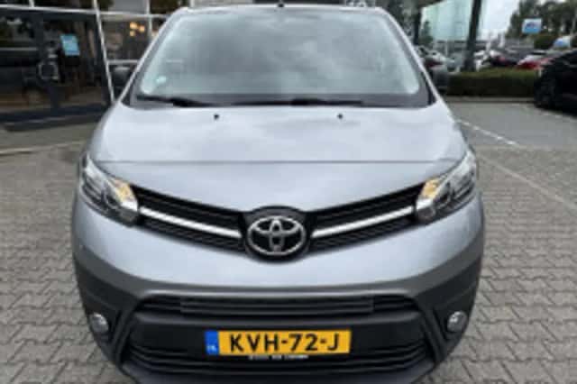 Toyota ProAce Electric Verso (2024) thumbnail 5