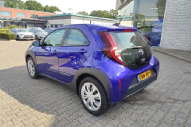 Toyota Aygo X (2023) thumbnail 4