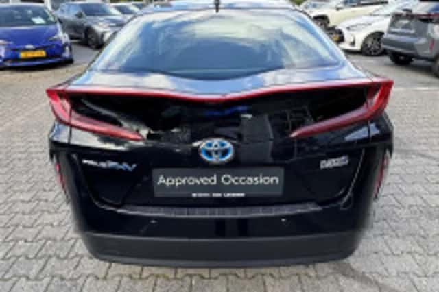 Toyota Prius (2020) thumbnail 6