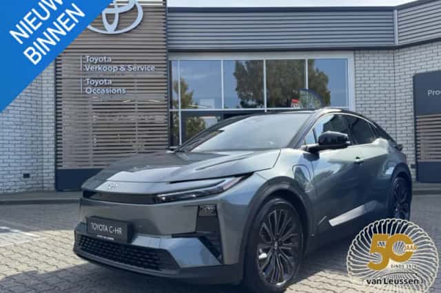 Toyota C-HR (2026) thumbnail 1
