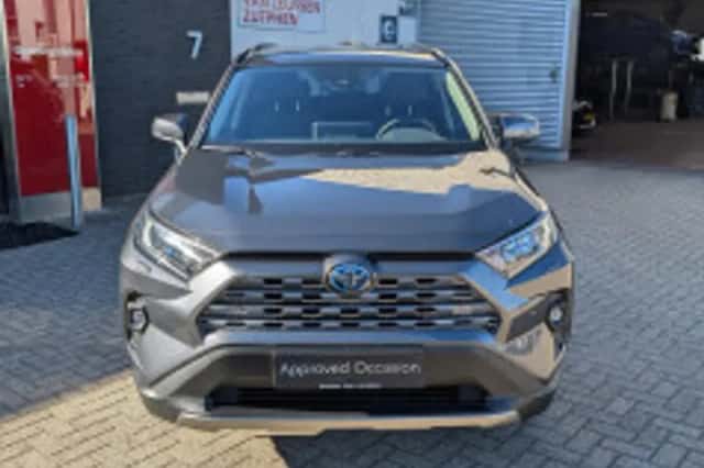 Toyota RAV4 (2024) thumbnail 5