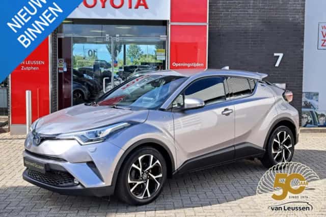 Toyota C-HR (2019) thumbnail 1