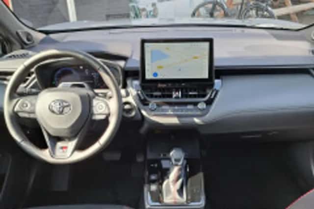 Toyota Corolla Cross (2026) thumbnail 5