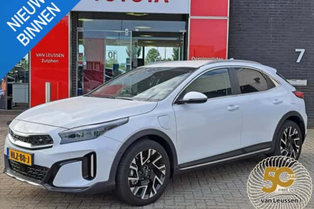 Kia XCeed (2024) thumbnail 1