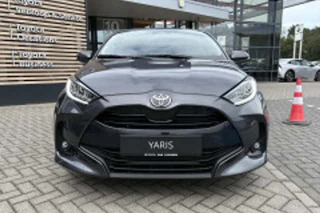 Toyota Yaris (2026) thumbnail 3