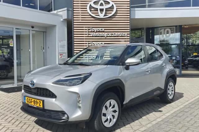 Toyota Yaris Cross (2023) thumbnail 1