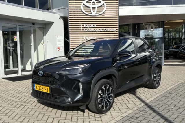Toyota Yaris Cross (2024) thumbnail 1