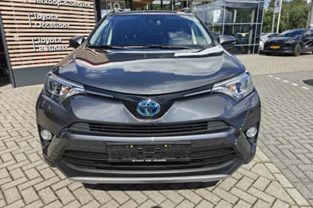 Toyota RAV4 (2026) thumbnail 2