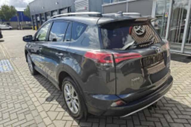 Toyota RAV4 (2026) thumbnail 4