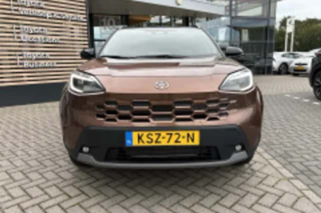 Toyota Yaris Cross (2026) thumbnail 3