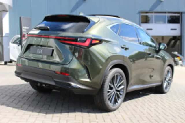 Lexus NX (2026) thumbnail 3