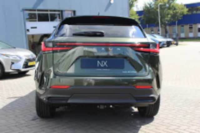 Lexus NX (2026) thumbnail 4
