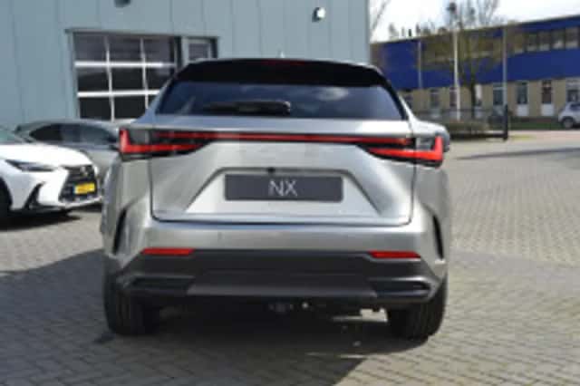 Lexus NX (2026) thumbnail 4