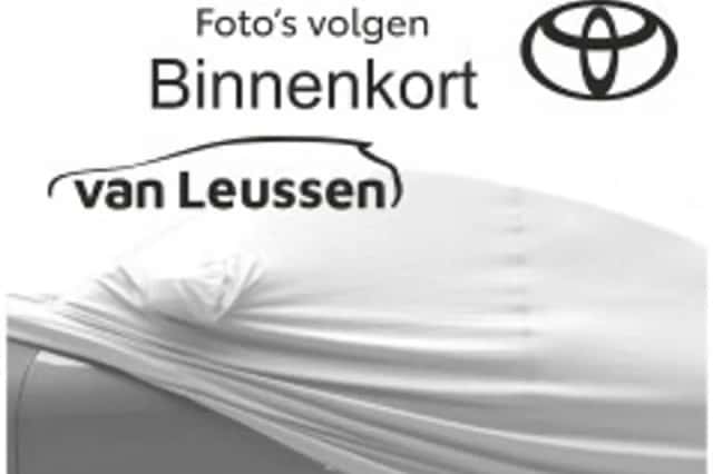 Toyota Corolla (2023) thumbnail 3