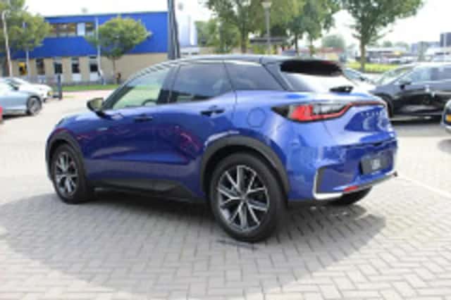 Lexus LBX (2026) thumbnail 5