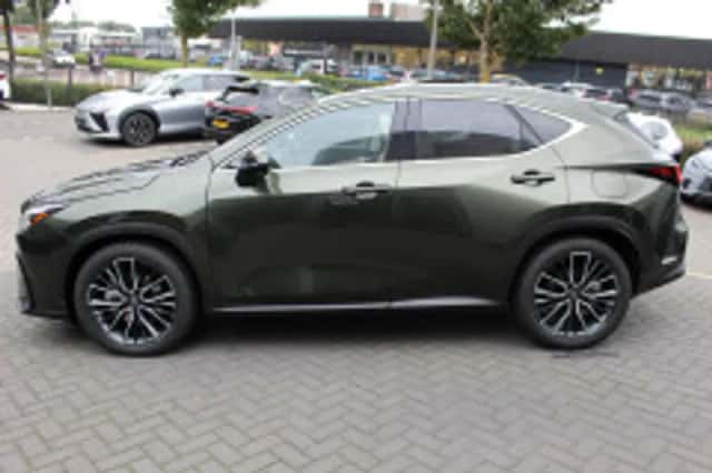 Lexus NX (2026) thumbnail 6