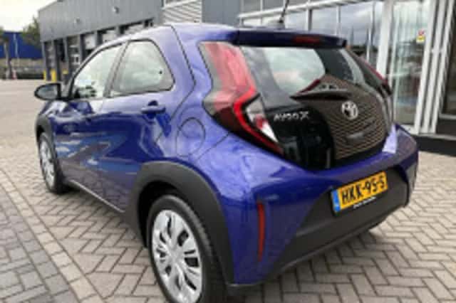 Toyota Aygo X (2023) thumbnail 4