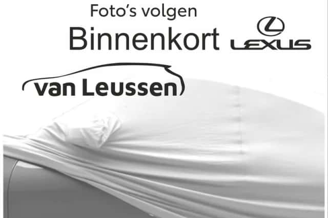 Lexus NX (2017) thumbnail 5