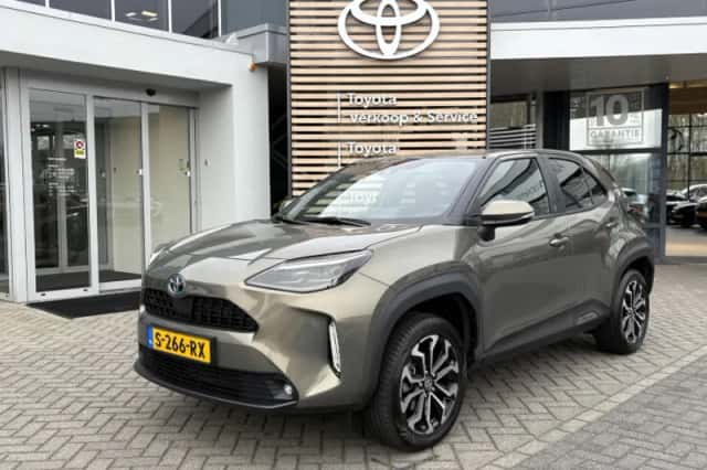 Toyota Yaris Cross (2023) thumbnail 1