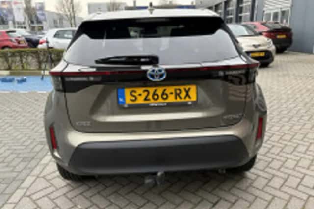 Toyota Yaris Cross (2023) thumbnail 5