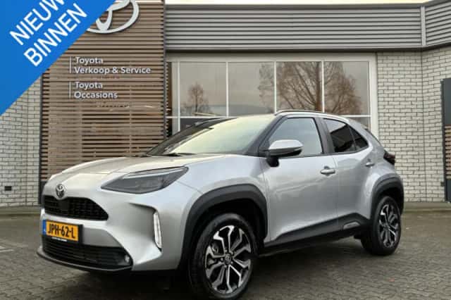 Toyota Yaris Cross (2025) thumbnail 1