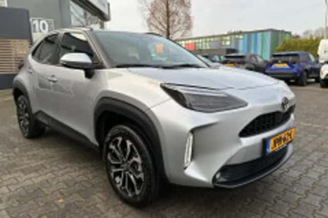 Toyota Yaris Cross (2025) thumbnail 6