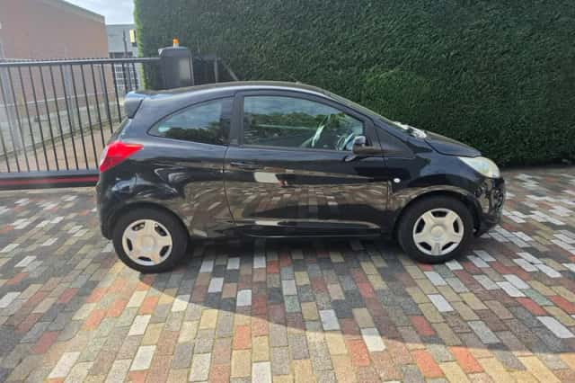 Ford Ka (2011) thumbnail 6