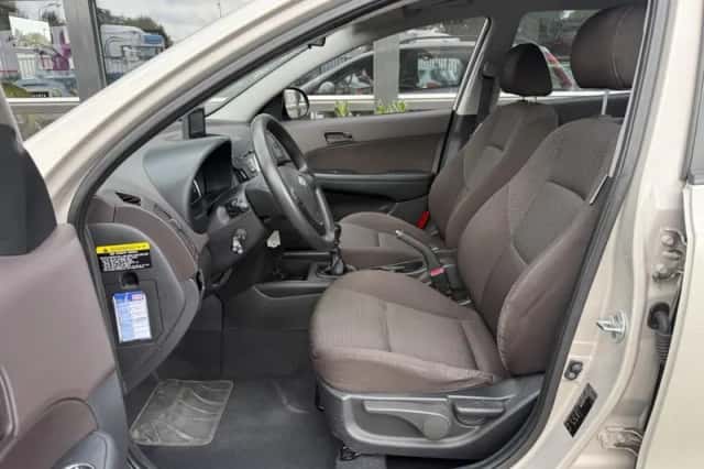 Hyundai i30 (2008) thumbnail 5