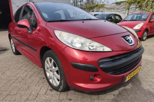 Peugeot 207 (2007) thumbnail 1