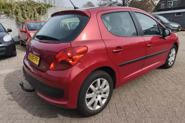 Peugeot 207 (2007) thumbnail 4