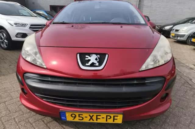 Peugeot 207 (2007) thumbnail 6