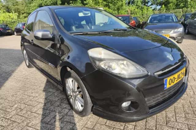 Renault Clio (2009) thumbnail 1