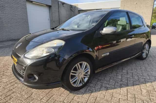 Renault Clio (2009) thumbnail 3