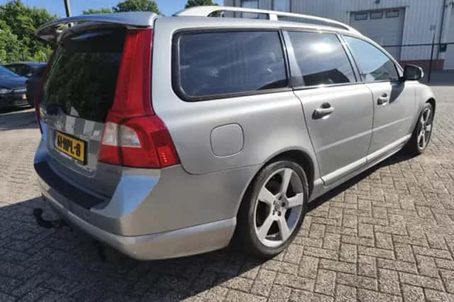 Volvo V70 (2010) thumbnail 4
