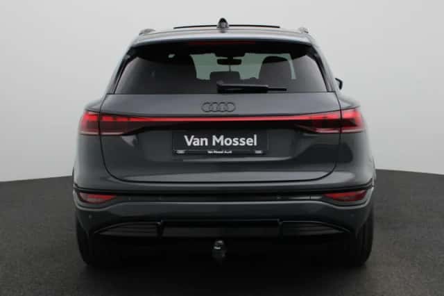 Audi Q6 e-tron (2026) thumbnail 5