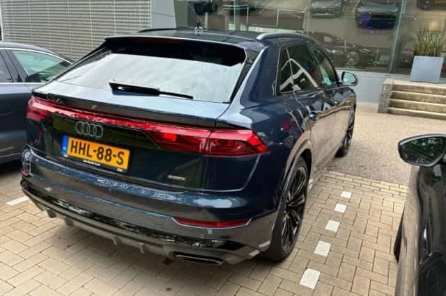 Audi Q8 (2025) thumbnail 5