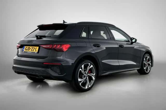Audi A3 (2021) thumbnail 5