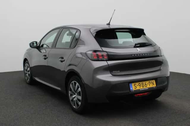 Peugeot 208 (2023) thumbnail 2