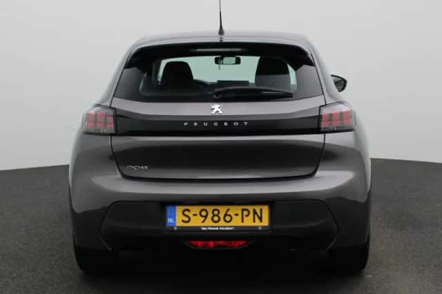 Peugeot 208 (2023) thumbnail 5