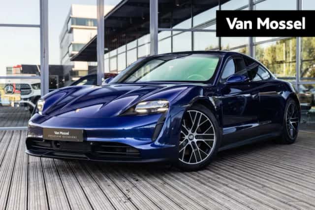Porsche Taycan (2021) thumbnail 1