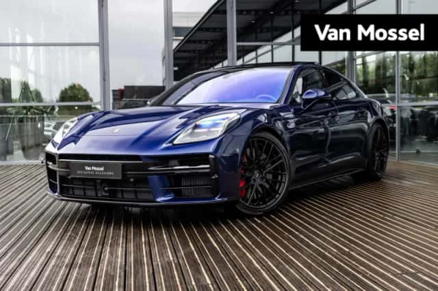 Porsche Panamera (2024) thumbnail 1
