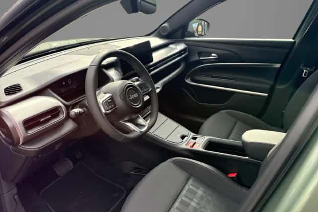 Jeep Avenger (2026) thumbnail 3