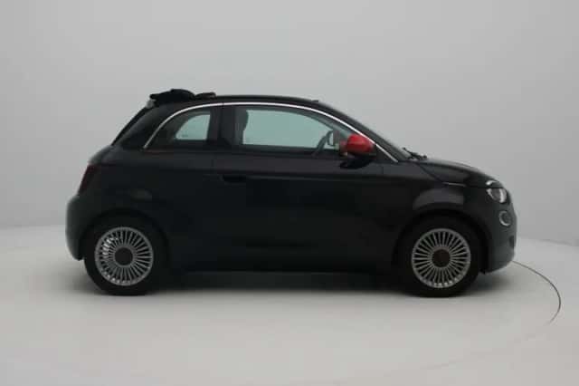 Fiat 500E CABRIO (2023) thumbnail 6