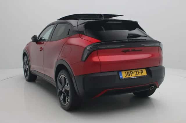 Alfa Romeo Junior (2025) thumbnail 3