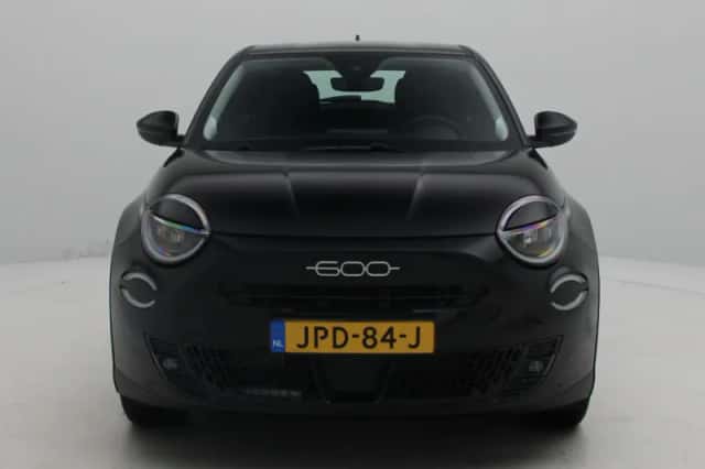 Fiat 600 (2025) thumbnail 3